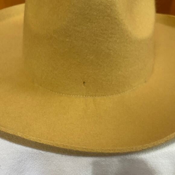 Universal Thread Classic Mustard Yellow Women's Hat 100% Wool Adjustable - Picture 2 of 6